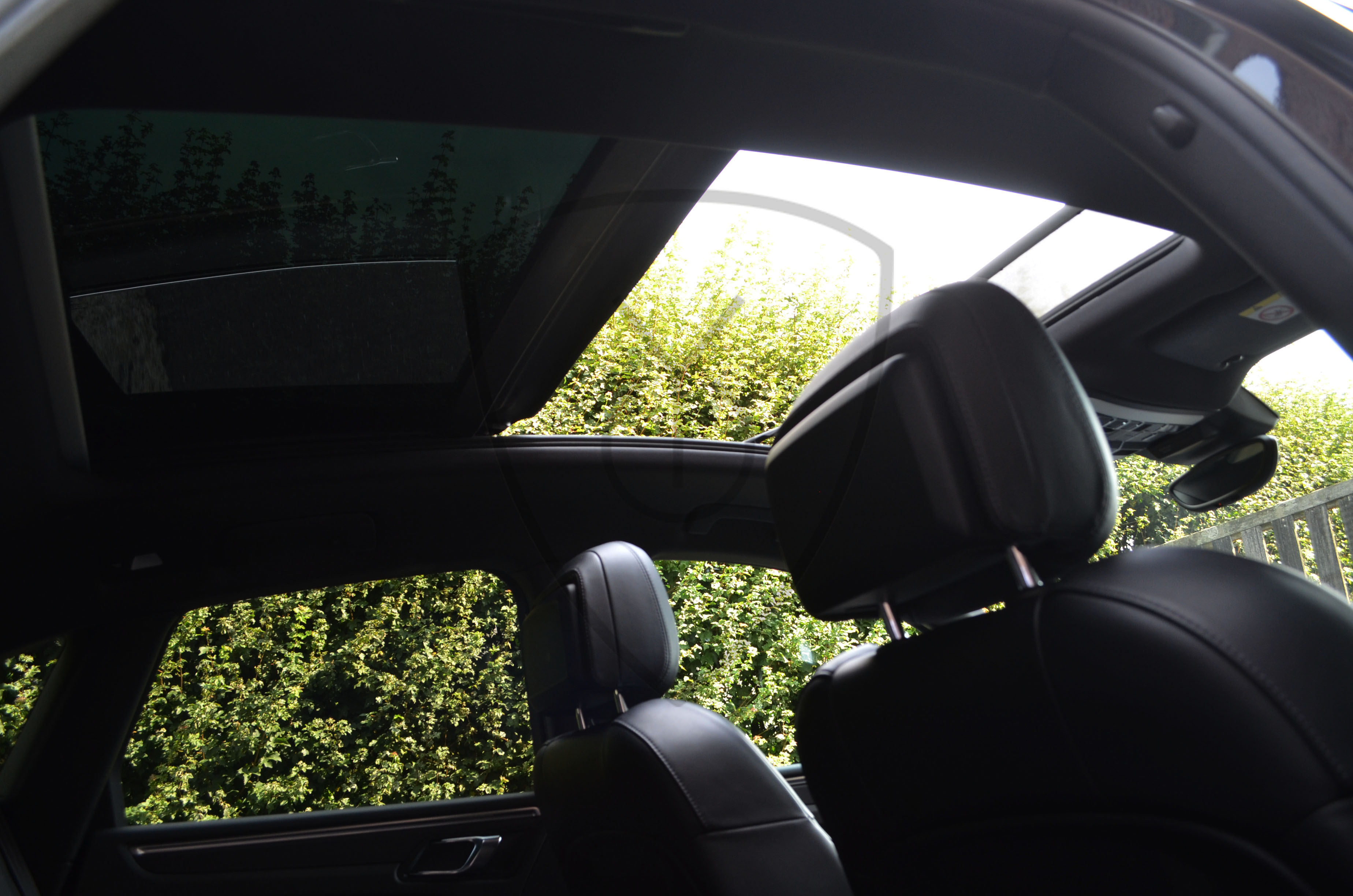 PORSCHE MACAN — image 10